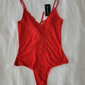Polly & Esther Red Tie-Back Bodysuit Size M